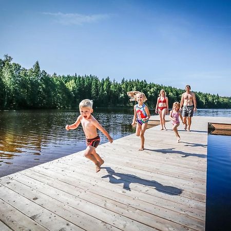 Freizeit- Und Campinganlage Gaisweiher Flossenburg Екстериор снимка