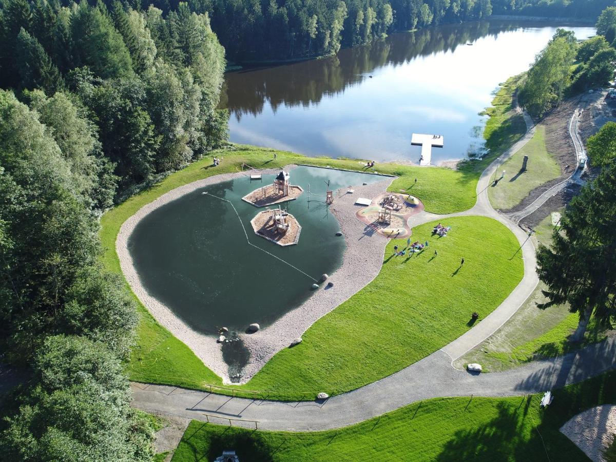 Freizeit- Und Campinganlage Gaisweiher Flossenburg Екстериор снимка