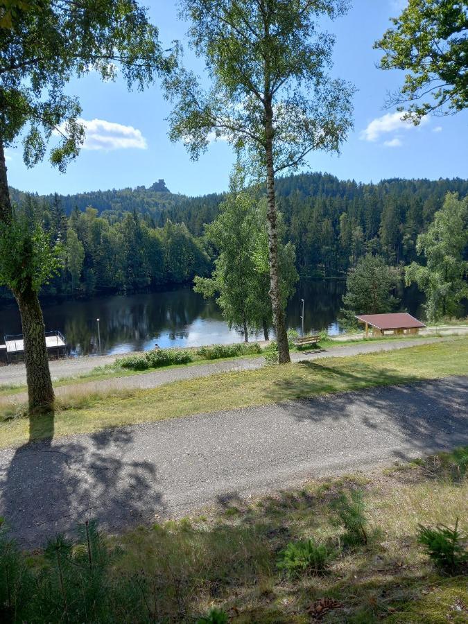 Freizeit- Und Campinganlage Gaisweiher Flossenburg Екстериор снимка